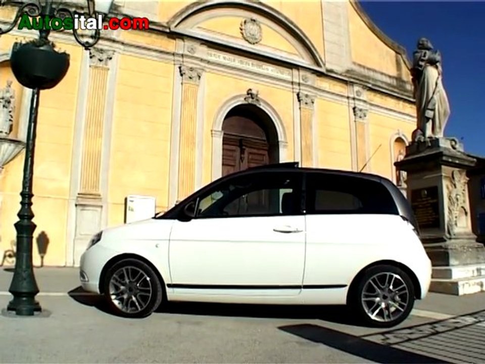 Essai Lancia Ypsilon Sport Momo Design