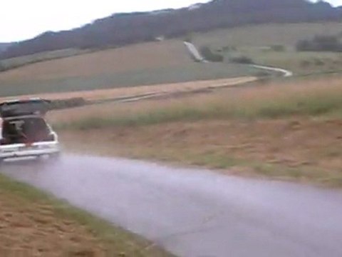 RALLYE DE LORRAINE 2011 ES4 QUENTIN GILBERT CLIO MAXI