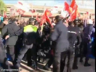 Personas se concentran en la Asamblea de Murcia