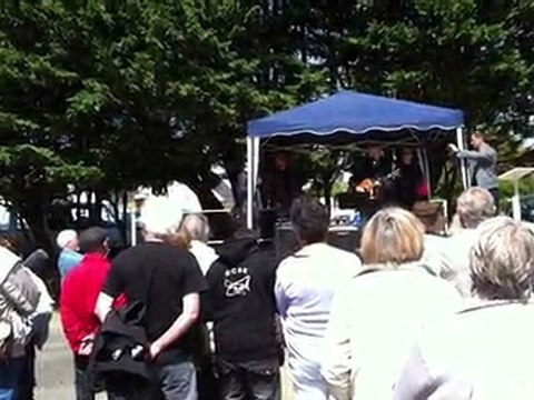 Gilles SERVAT Peuple des dunes GAVRES 18 juin 2011