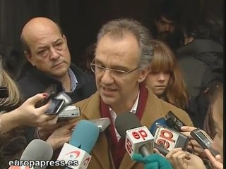 Álex de la Iglesia satisfecho con la reunión