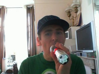 Wiwi égratigne "can't get over"