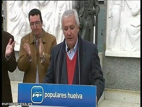 Lamento la decisión de Cascos