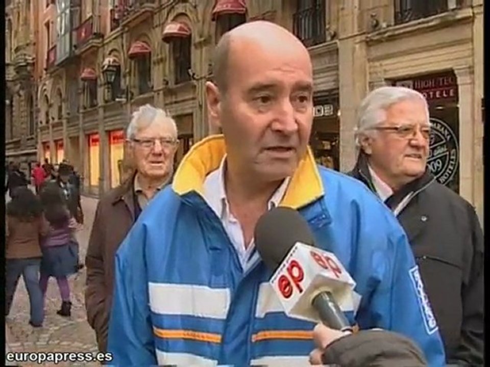 Bilbaínos prueban suerte con Lotería del Niño