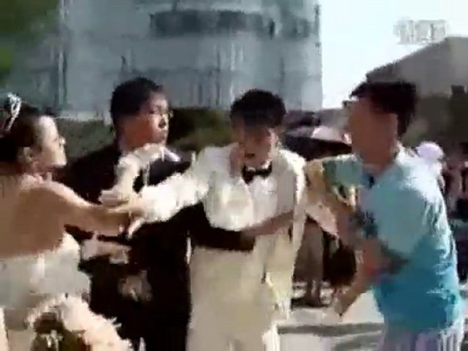 Mavi Oglan Sevgilisini Qachirtdi - www.big.az