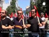 Les communistes grecs dans la rue contre le... - no comment