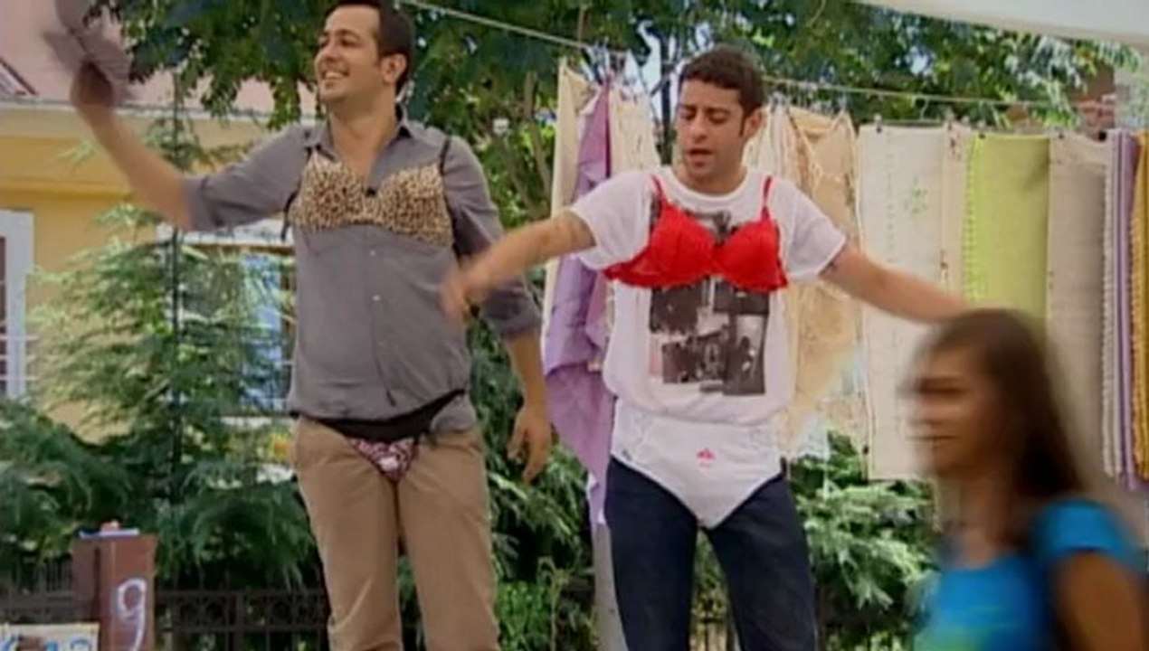 Pinhâni - Sevmekten Usanmam