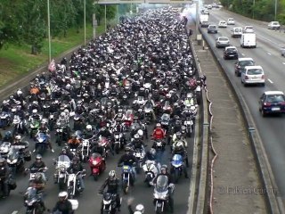 Manif Motard Paris le 18 Juin 2011 + de 15 000 personnes !!