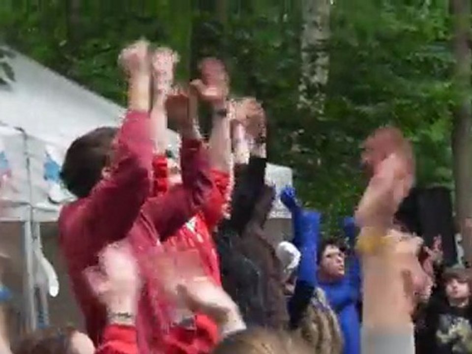 Robinsonville - Nous elevons les mains vers toi