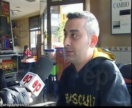 Levanta acta a un bar que permite fumar