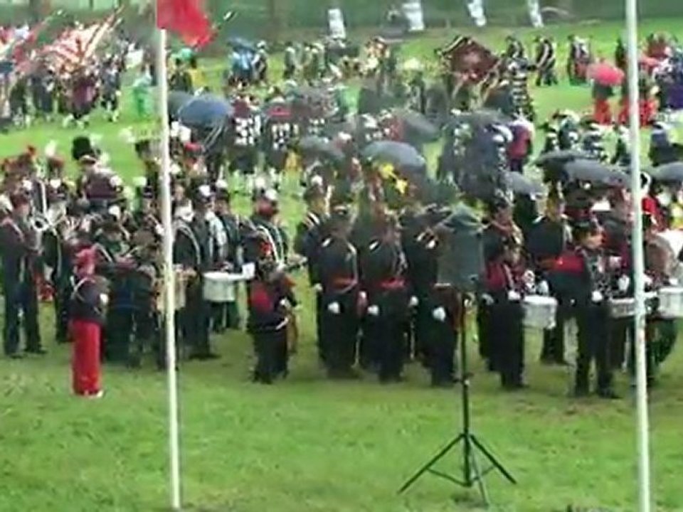 Vrije Gildedag Heijen, deel 4, slangendefilé