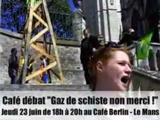 Action gaz de schiste au marché des Jacobins du Mans