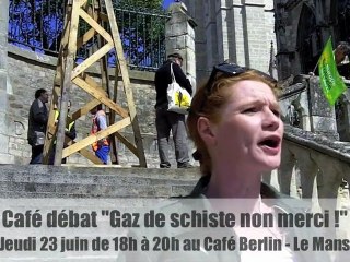Action gaz de schiste au marché des Jacobins du Mans