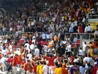 Galatasaray CC - FB Ülker - Büyük Başkan Ünal Aysal Girişi