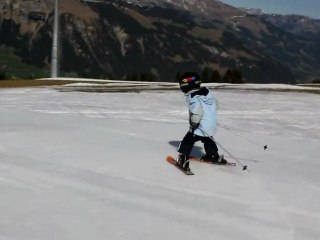 110419 - Little boys big on skis 3 (Full HD)