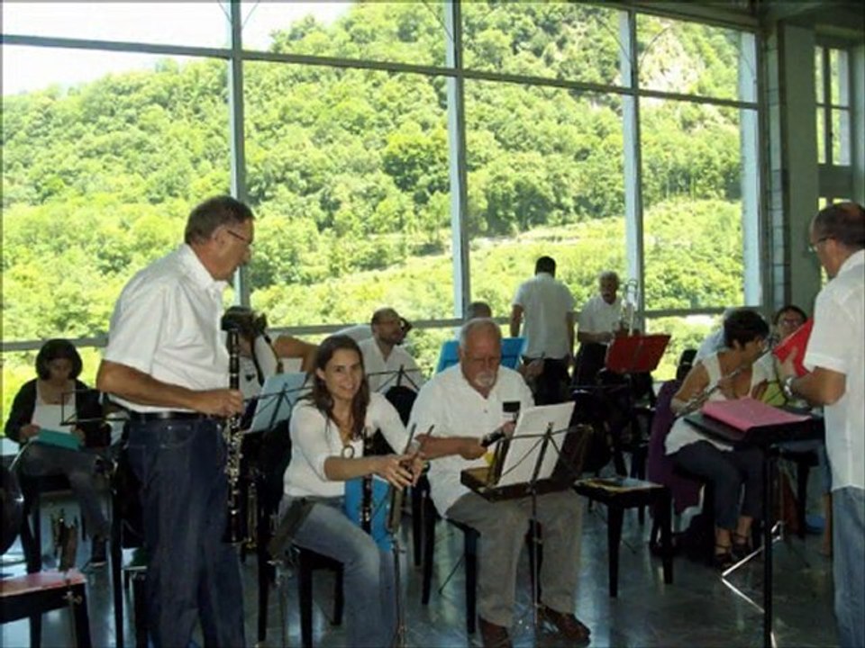 Diaporama photo de l'Harmonie de Bizanos aux Thermes de Luz St Sauveur