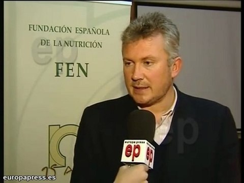 Nutricionistas recomiendan no suprimir comidas