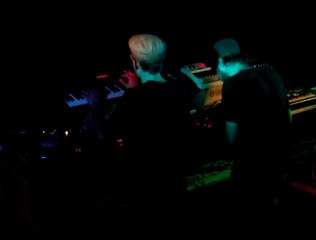 KAMIKAZES ELECTRONIQUES