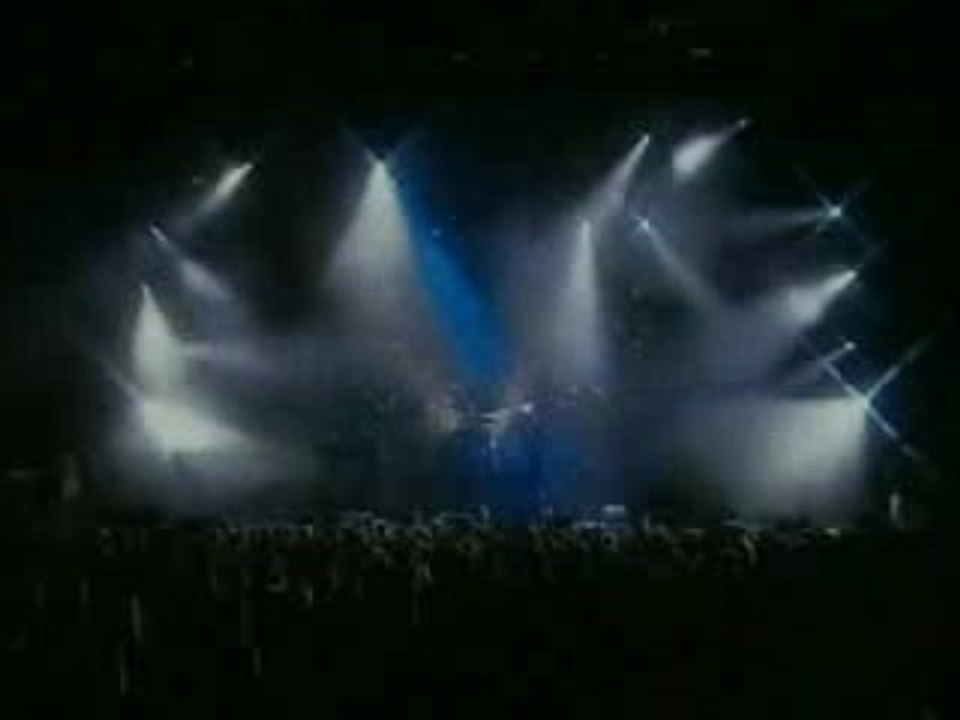 Korn Another Brick In The Wall CLIP