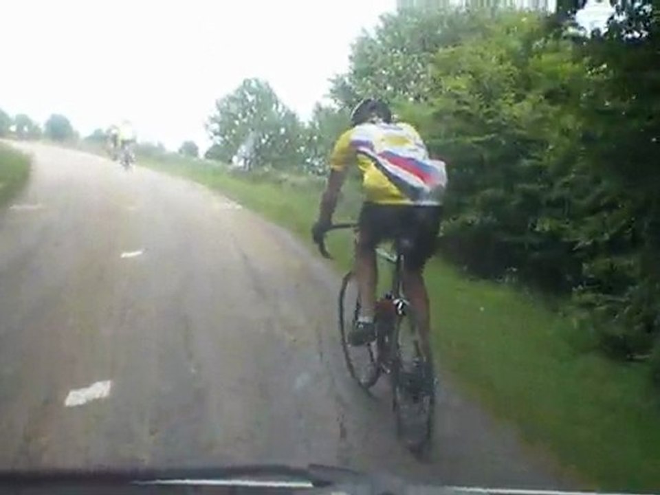 Christian W. du Cyclo Club Kingersheim (CCK) sur l'Ardéchoise en 2011 _ IMGP1780