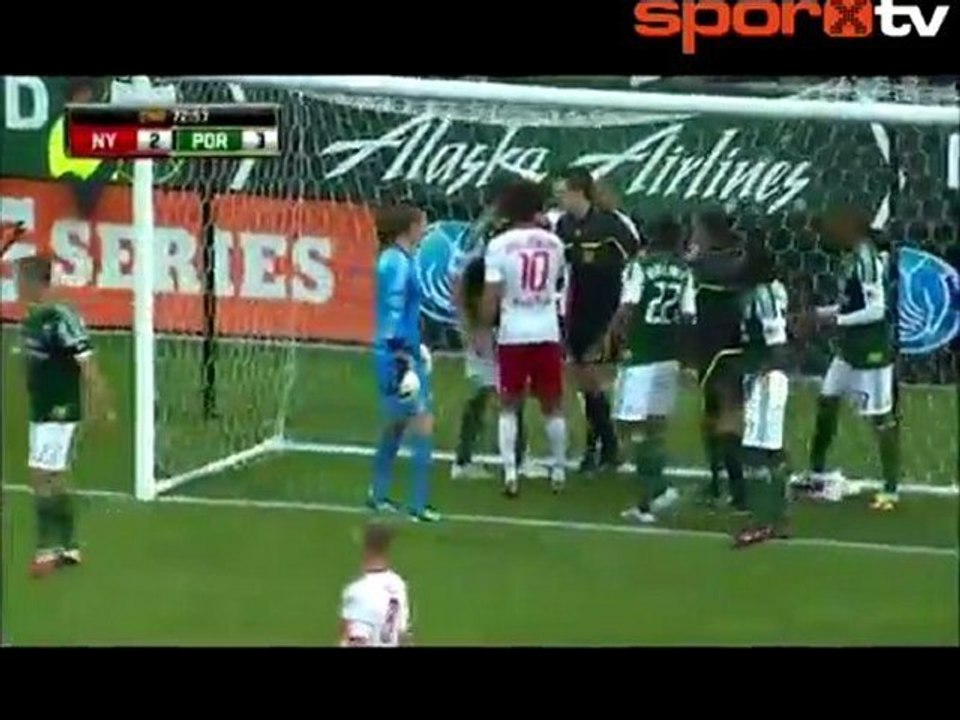 Henry attı ortalık karıştı!