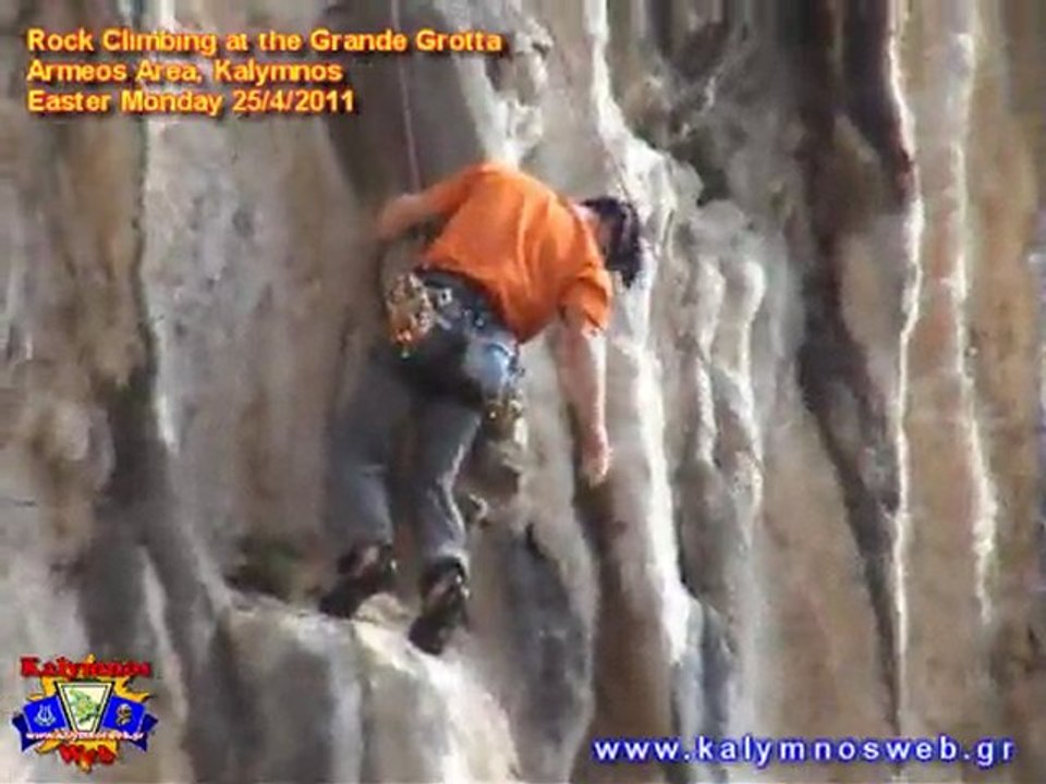 Rock Climbing at the Grande Grotta - 25/4/2011