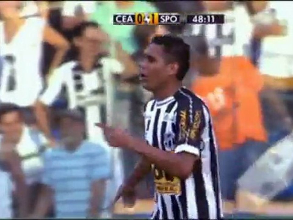 Campeonata Brasileiro - Sao Paulo bleibt oben