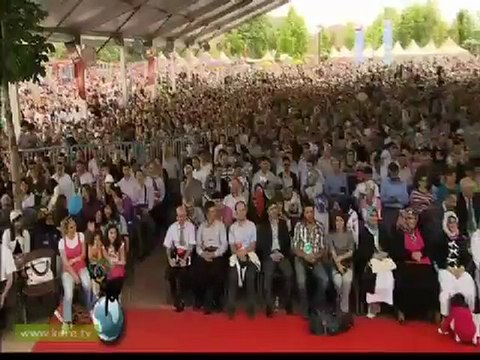 Şu dağlarda kar olsaydım Nijerya Halk oyunları finali 9.Türkçe Olimpiyatları