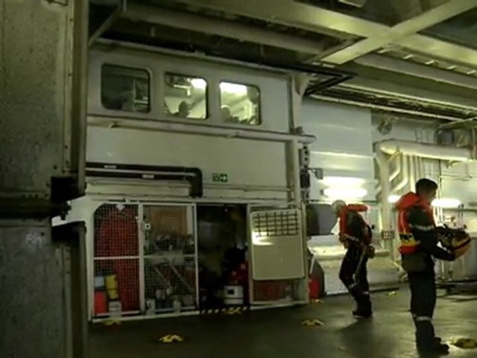 BPC Tonnerre: qualification LCAC 07 juin 2011