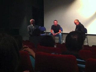 DIFFERENT 4!  Espagnolas en Paris- De Madrid al Hielo