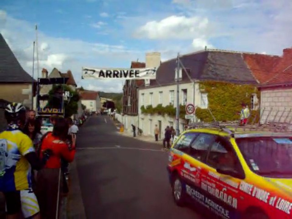 CHPT DPTAL Route Jeunes 2011 à La Guerche - Arrivée Cadets