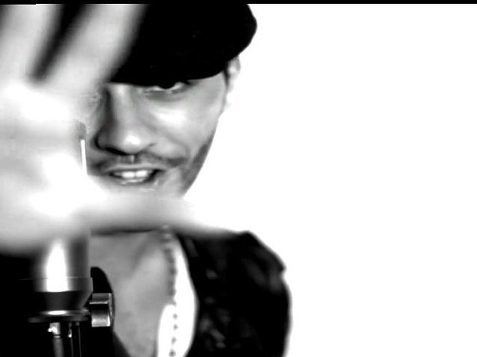 RAYAN DESAINTANGER - PARIS S'EVEILLE (Official Video)