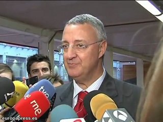 Desea un "gran consenso" en reforma de pensiones