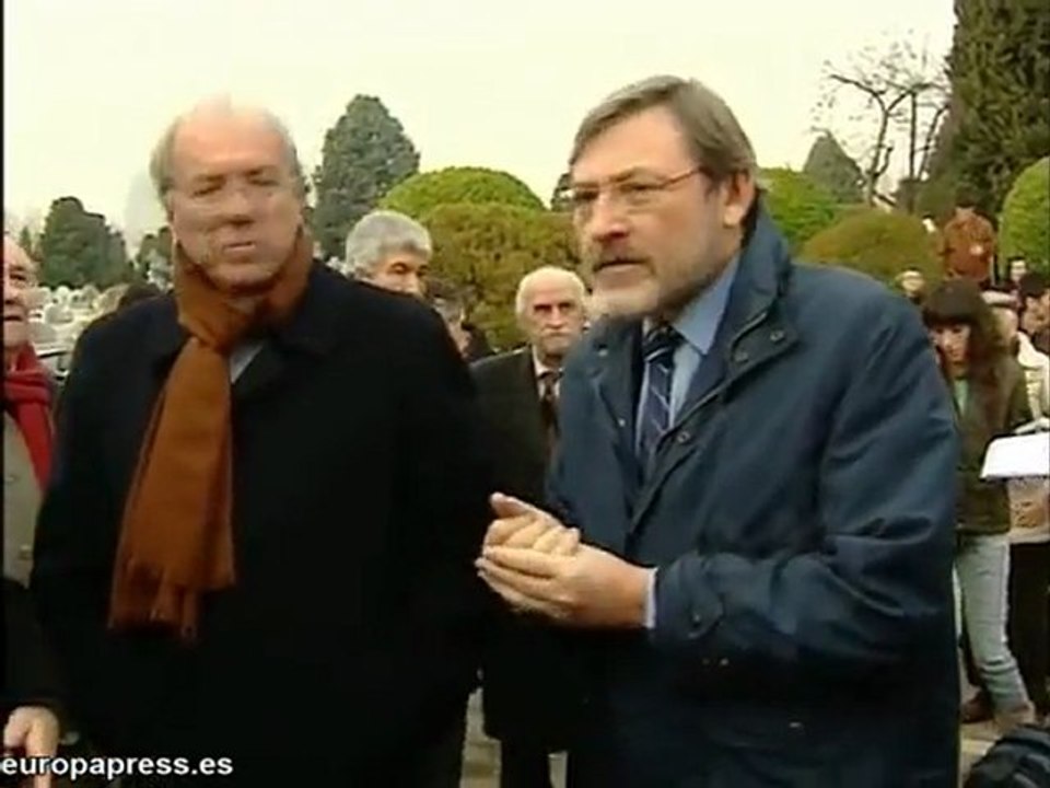 Homenaje a Tierno Galván