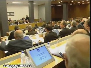 CEOE luchará por un pacto global