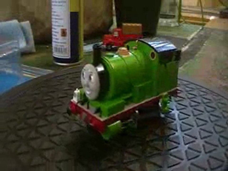 fixing errors on Hornby and Bachmann Thomas Models: Bachmann Percys coal bunker