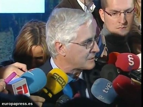 Barreda se reunirá con sindicatos y empresarios