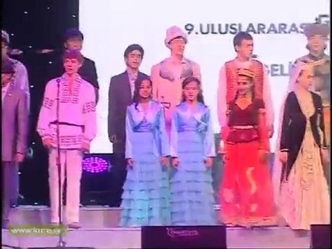 Anadolu türküsü koro Bursa 9.Türkçe Olimpiyatları