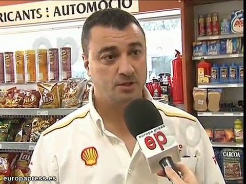 Joven observa cómo homicida de Cambrils escapa