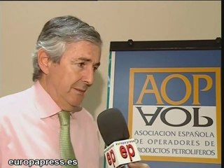 AOP considera "preocupante" la subida de la gasolina