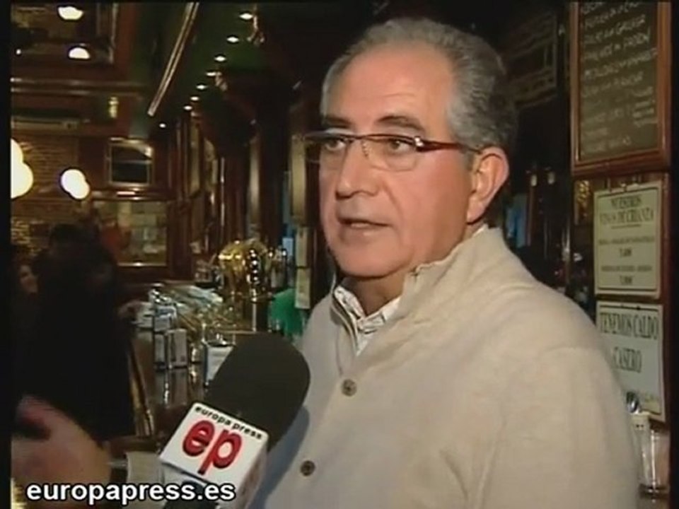 Crecen las terrazas de "fumadores" en los bares