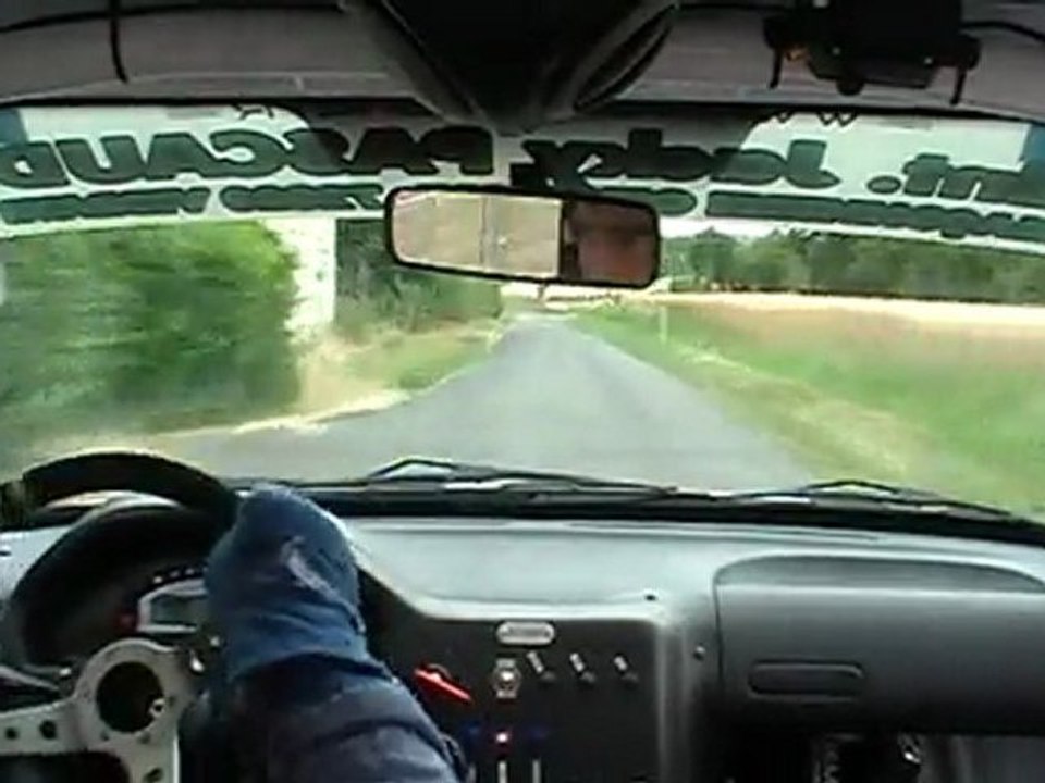 surin/tirel rallye chinon 2011 ES7