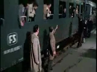 amici miei I - schiaffi in stazione