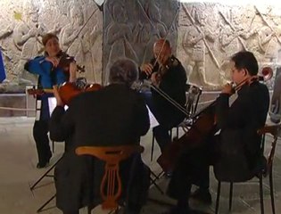 Cumhurbaşkanı Gül, Ankara Üniversitesinde klasik müzik konserini dinledi.