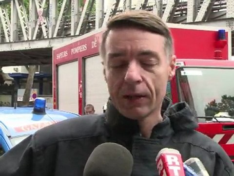 Paris: un incendie important détruit deux bâtiments à Barbès