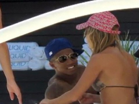 Single Ashley Young Revels With Bikini-Clad Girls in Las Vegas