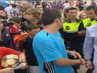 Villa celebra el posible fichaje de Mata por el Barca y el papel de Adrián en la sub'21