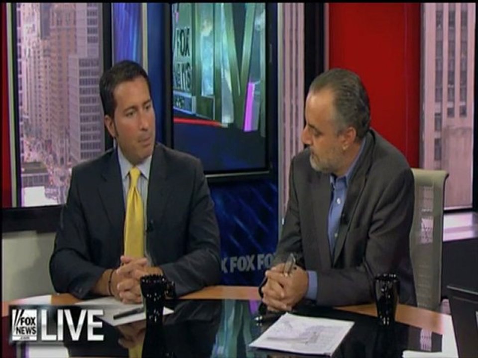 Eric Yaverbaum, CEO of Ericho Communications Discusses John Huntsman's Candidacy Announcement on Fox News Live