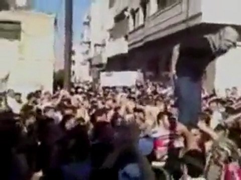 Seven killed in fresh Syrian protests