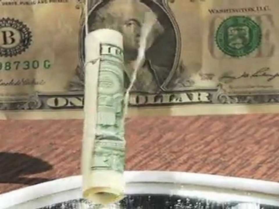 Screen Saviors: Original 'Money Never Sleeps' Trailer